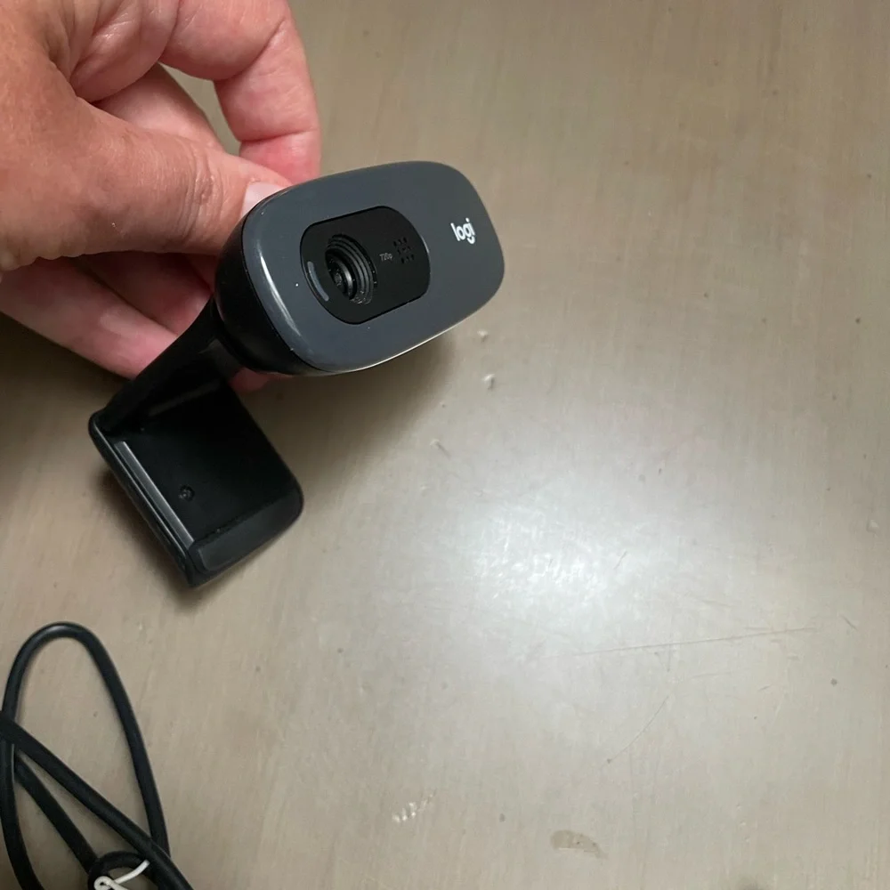 Logitech C270 HD Webcam, HD 720p/30fps, Widescreen HD